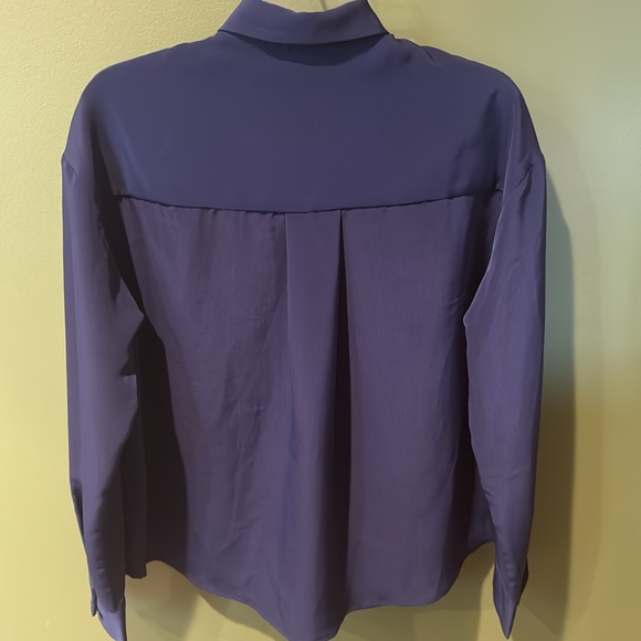 en Thread Long Sleeve Blouse w Pink Piping, NWT - Picture 3 of 3